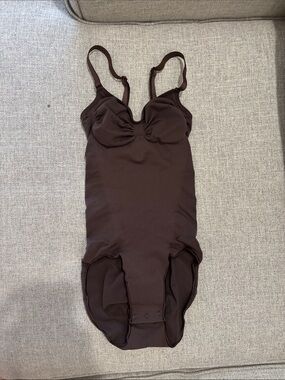 SKIMS Seamless Sculpt Brief Bodysuit